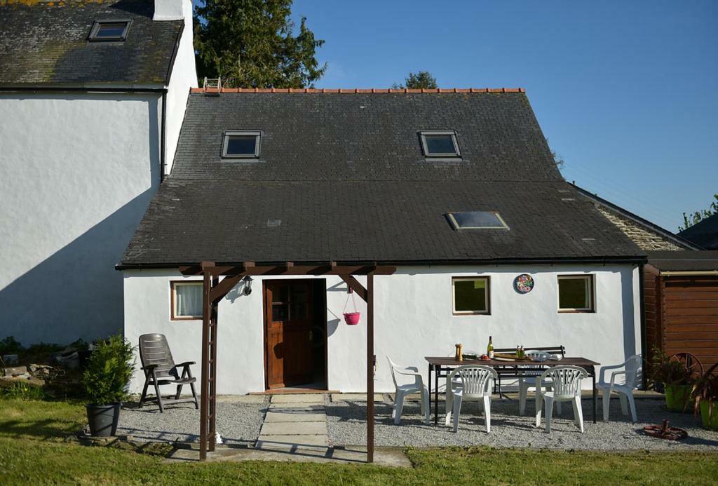 Carhaix Cottage Landeleau Exterior photo